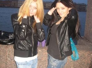 яяя=) с сетрой=)