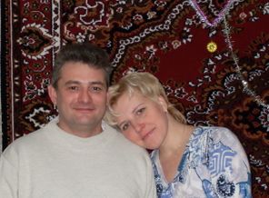 прильнула