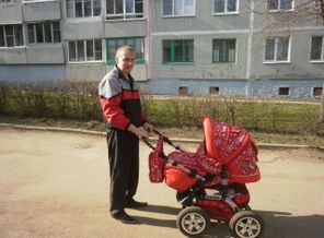 Папа на прогулке!