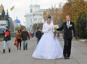 Мы шагаем по проспекту )))