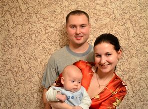 Рома с мамой и папой