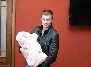 Мы с папой впервые встретились! Учимся быть семьёй)