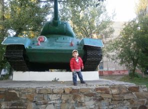 "Вышли в свет"-называется!!!